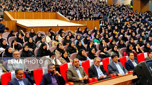 جشن معارفه دانشجویان جدیدالورود دانشگاه یاسوج برگزار شد