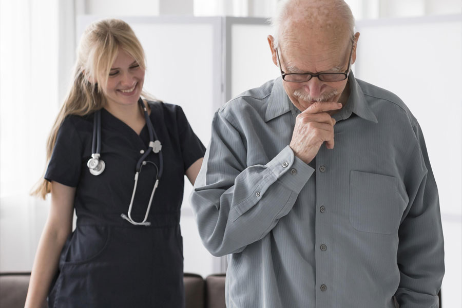 پرستار مخصوص آلزایمر؛ راه نجات خانواده‌ها